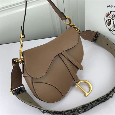 bolsa saddle dior preço|christian Dior saddle.